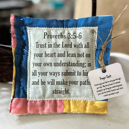 🎁🔥Prayer Quilt With Cross Inside (Approx. 5" square)