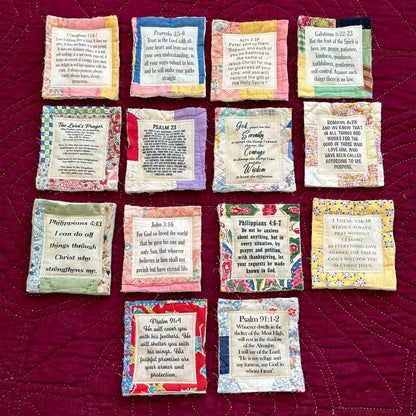 🎁🔥Prayer Quilt With Cross Inside (Approx. 5" square)