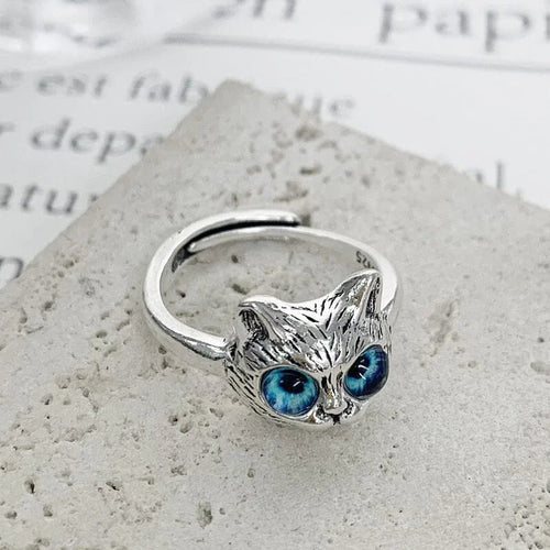 Beautiful Cat Ring