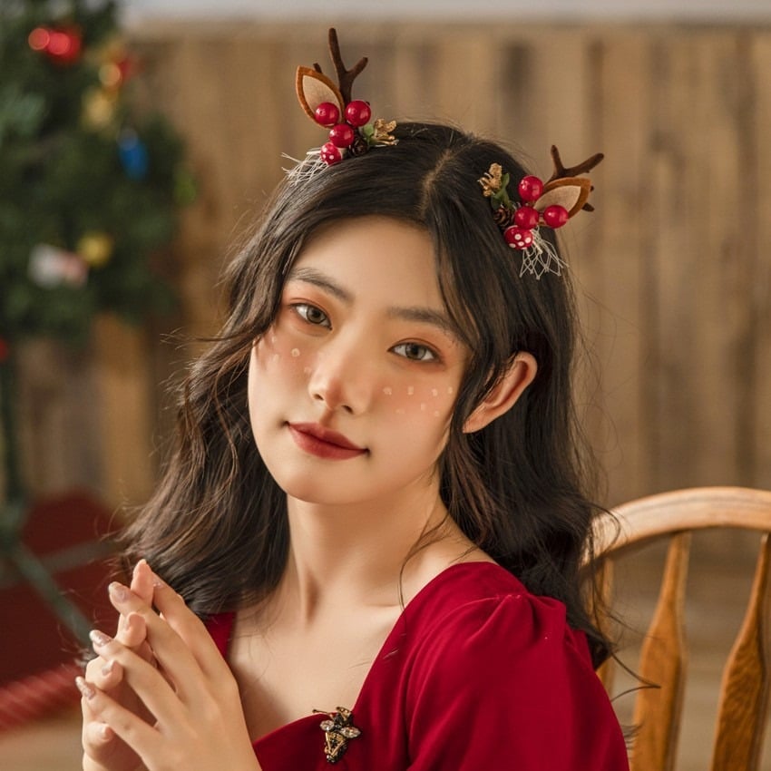 (🎅EARLY CHRISTMAS SALE - 49% OFF) Reindeer Christmas Hair Clips