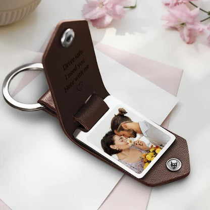 💖Valentine's Day hot sale✨Gift to Husband-Customized Leather Photo Text Keychain