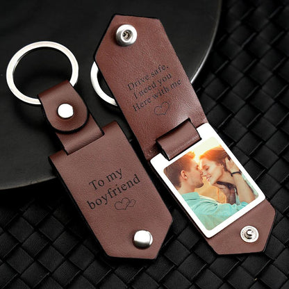 💖Valentine's Day hot sale✨Gift to Husband-Customized Leather Photo Text Keychain