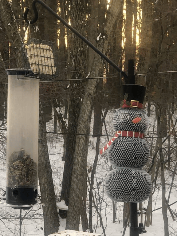 ⛄Snowman Metal Mesh Bird Feeder🐦