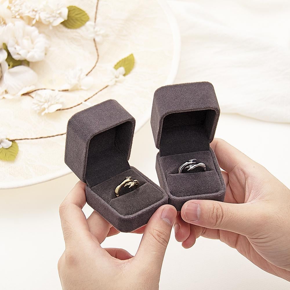 New-Couple Hug Ring Womens Day Gift Friends Mother Sister Girlfriend Gift
