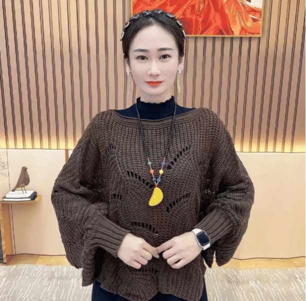 Bat Sleeve Knitting Shawl